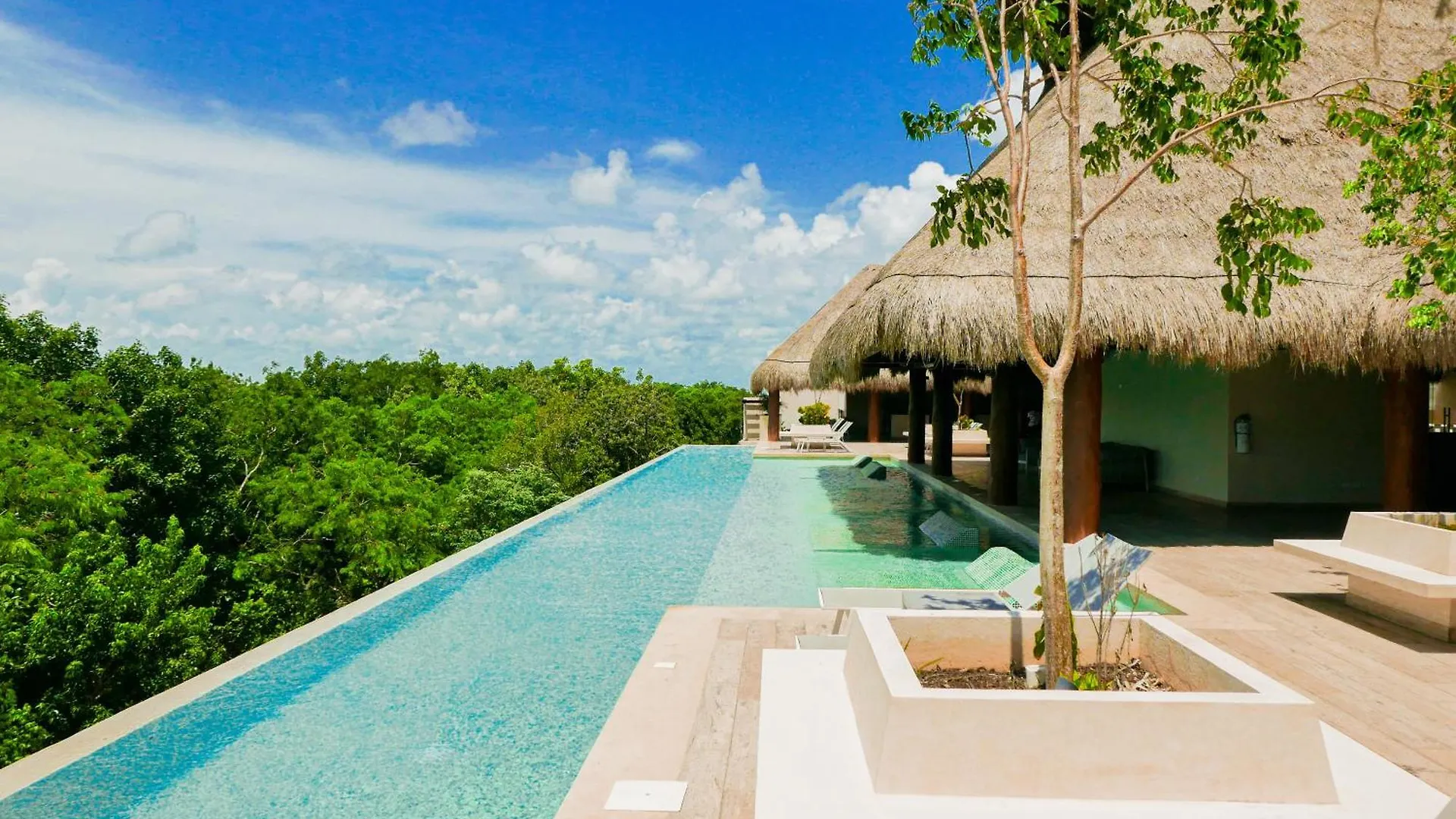 Luxury Beach Apartment In The Most Exclusive Area Of Tulum